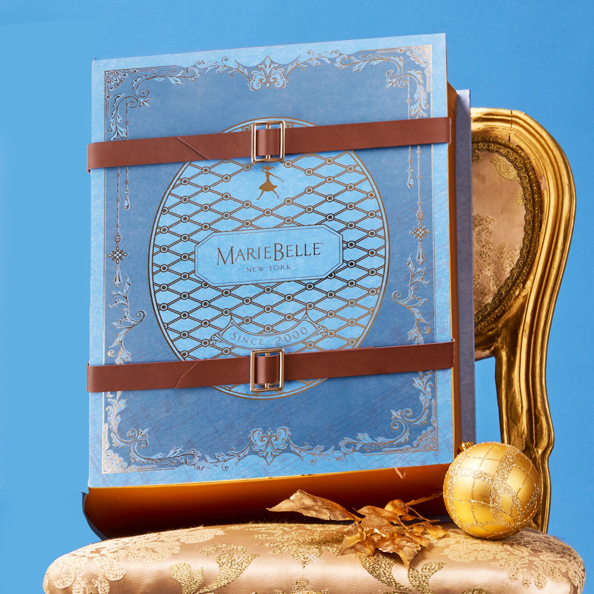 Petite Palace Gift Set Stylized